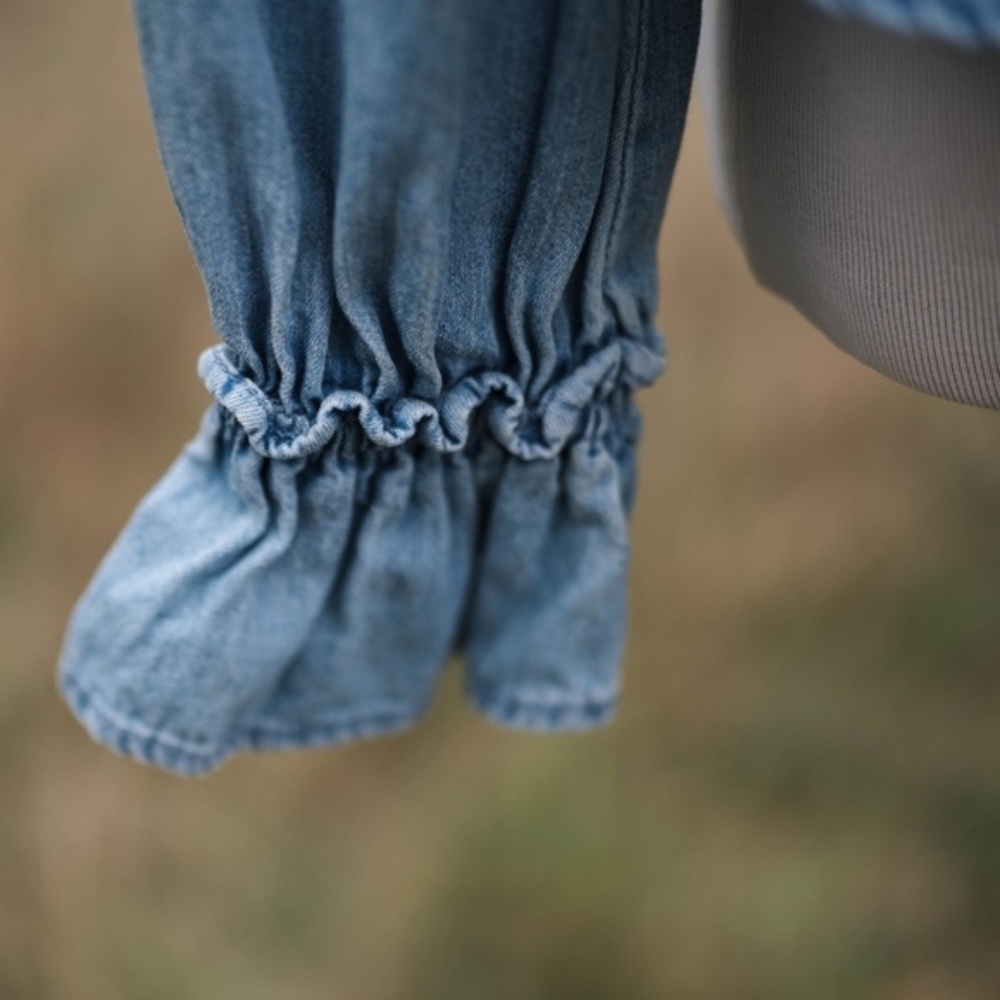 New Free People Lovely in Ruffles Chambray Top - Picture 2 of 6